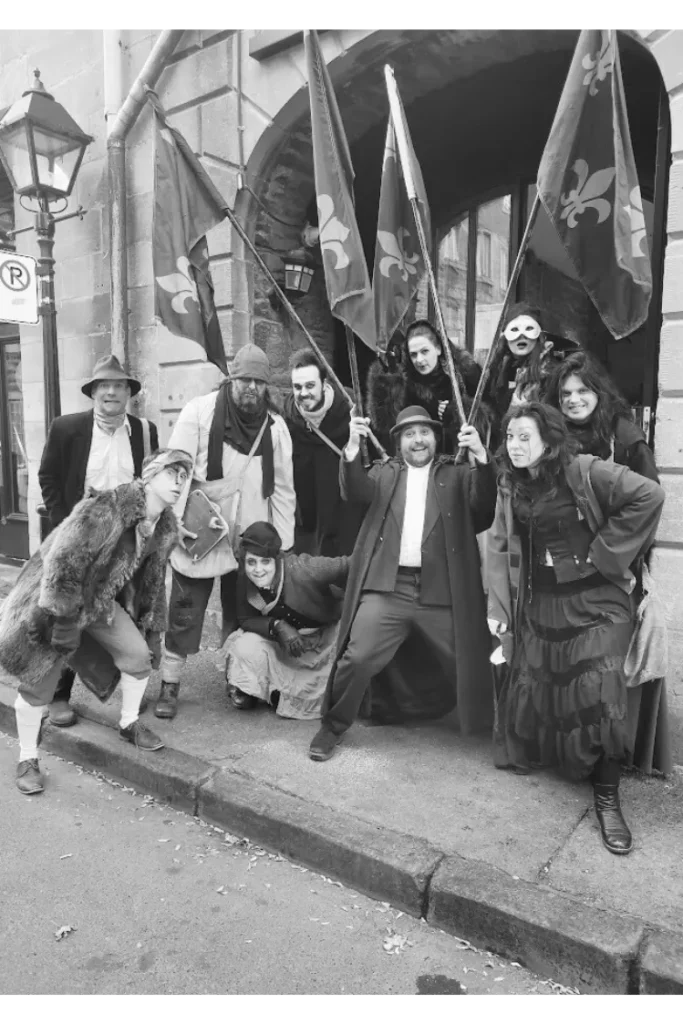 Les Fantômes du Vieux-Montréal, Montréal Ghosts in the Old Montréal. Fantômes Montréal.